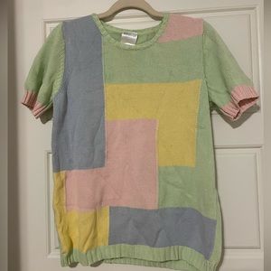 Pastel colored short sleeve sweater